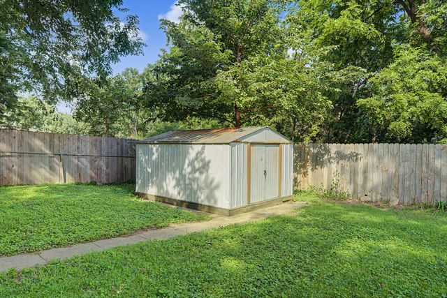 3907 SE 3rd Street, Des Moines, IA 50315