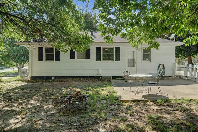 3907 SE 3rd Street, Des Moines, IA 50315