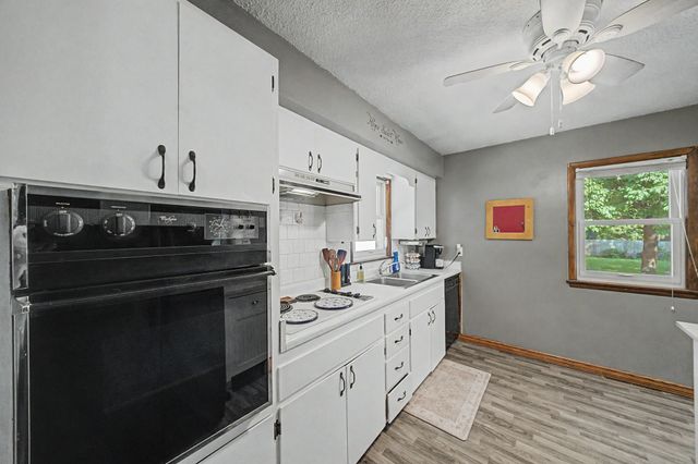 3907 SE 3rd Street, Des Moines, IA 50315