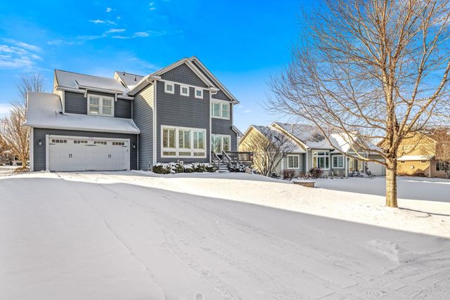16872 Eagleview Drive, Lakeville, MN 55044