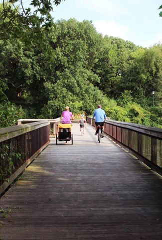 16872 Eagleview Drive, Lakeville, MN 55044