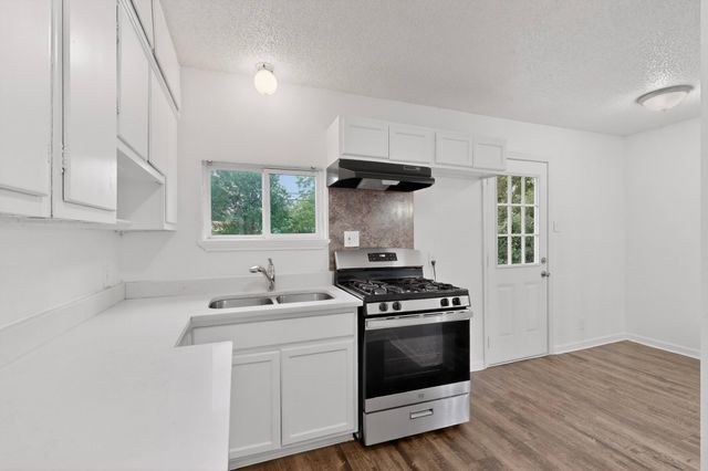 3018 51st Street, Dallas, TX 75216