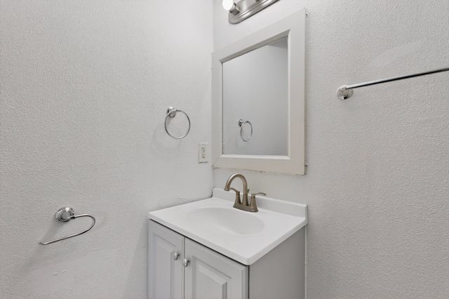 3018 51st Street, Dallas, TX 75216