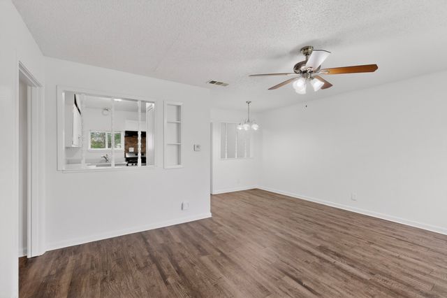3018 51st Street, Dallas, TX 75216
