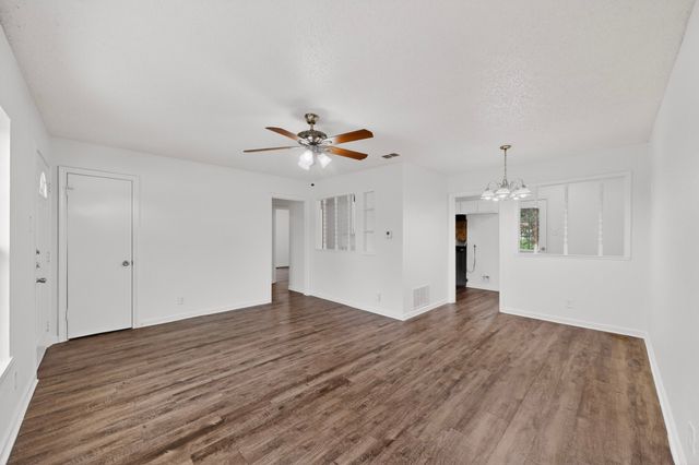 3018 51st Street, Dallas, TX 75216