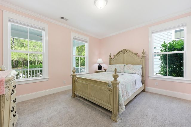 211 Hundred Oaks Parkway, Summerville, SC 29483