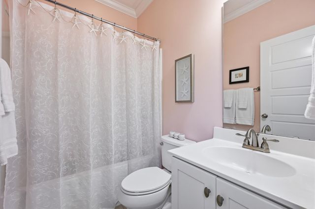211 Hundred Oaks Parkway, Summerville, SC 29483