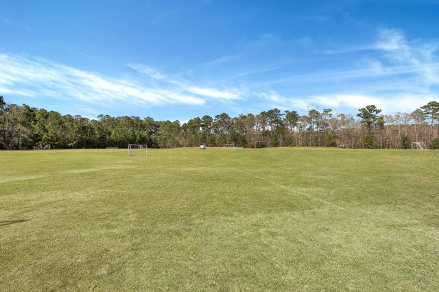 211 Hundred Oaks Parkway, Summerville, SC 29483