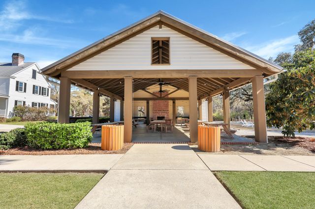 211 Hundred Oaks Parkway, Summerville, SC 29483