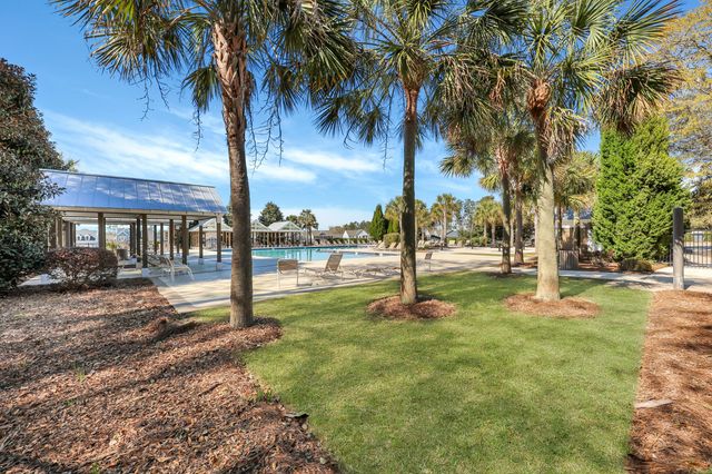 211 Hundred Oaks Parkway, Summerville, SC 29483