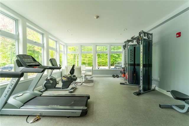 1001 Main Street 17, East Greenwich, RI 02818