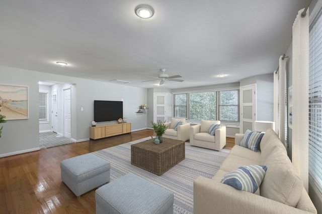 212 Lenwood Drive, Summerville, SC 29485