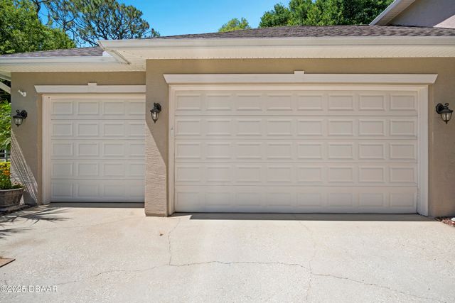 305 Country Circle Drive Drive E, Port Orange, FL 32128