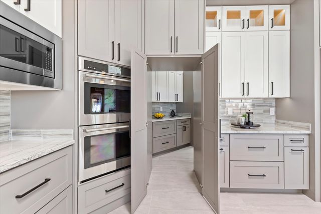 6608 Petirrojo Road NW, Albuquerque, NM 87120