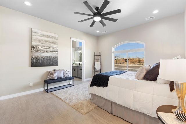 6608 Petirrojo Road NW, Albuquerque, NM 87120