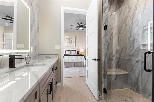 6608 Petirrojo Road NW, Albuquerque, NM 87120