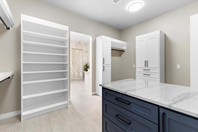 6608 Petirrojo Road NW, Albuquerque, NM 87120