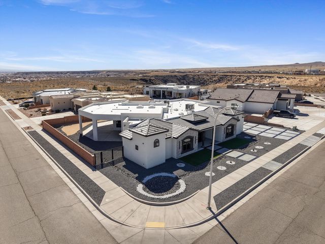 6608 Petirrojo Road NW, Albuquerque, NM 87120