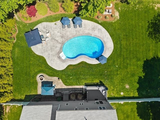 85 Crescent St, West Bridgewater, MA 02379