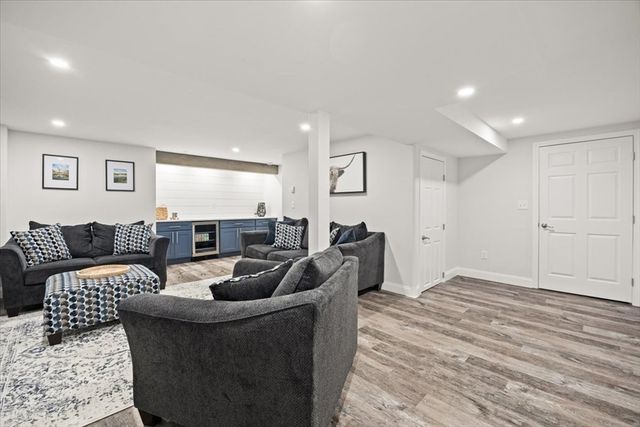85 Crescent St, West Bridgewater, MA 02379