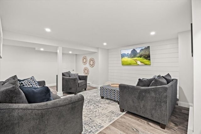 85 Crescent St, West Bridgewater, MA 02379