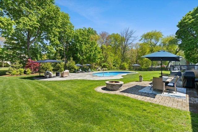 85 Crescent St, West Bridgewater, MA 02379