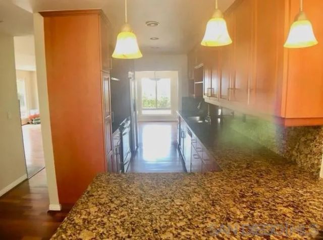 223 10th Street, Del Mar, CA 92014