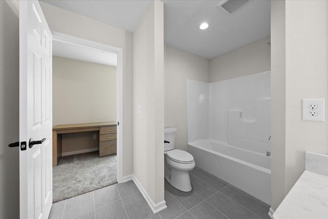 4660 Fenley WAY, Brookfield, WI 53045