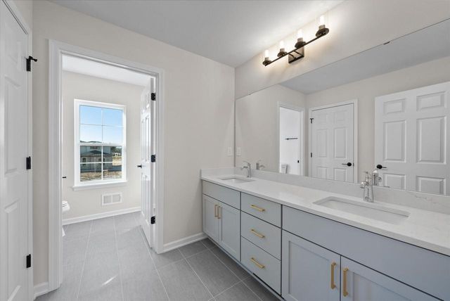 4660 Fenley WAY, Brookfield, WI 53045