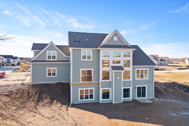 4660 Fenley WAY, Brookfield, WI 53045