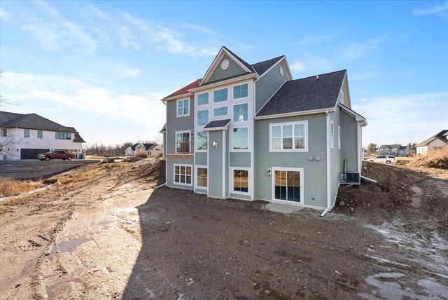 4660 Fenley WAY, Brookfield, WI 53045