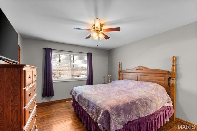 5048 Flintwood Drive, St Louis, MO 63129