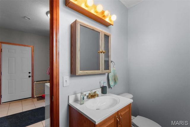 5048 Flintwood Drive, St Louis, MO 63129