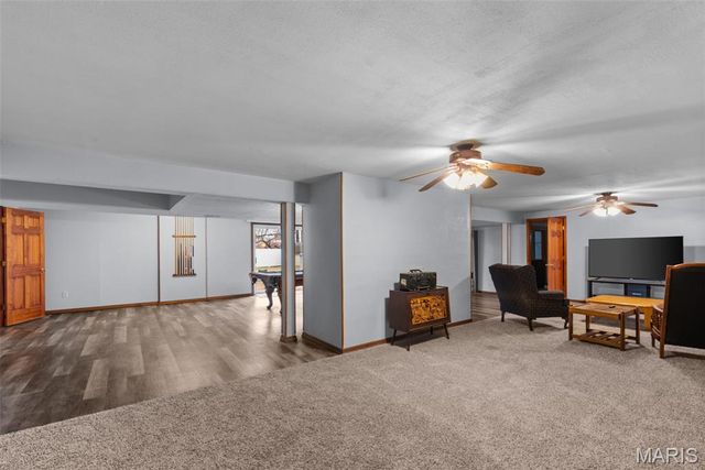 5048 Flintwood Drive, St Louis, MO 63129