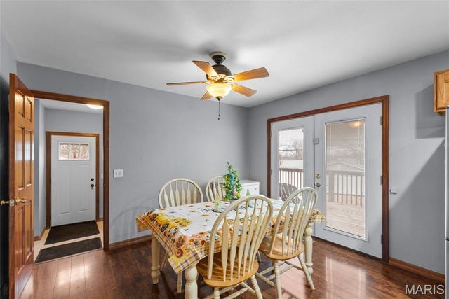 5048 Flintwood Drive, St Louis, MO 63129