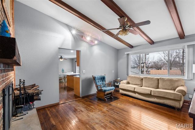 5048 Flintwood Drive, St Louis, MO 63129