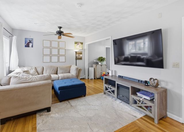 90 Sweetbriar Ave, East Providence, RI 02915