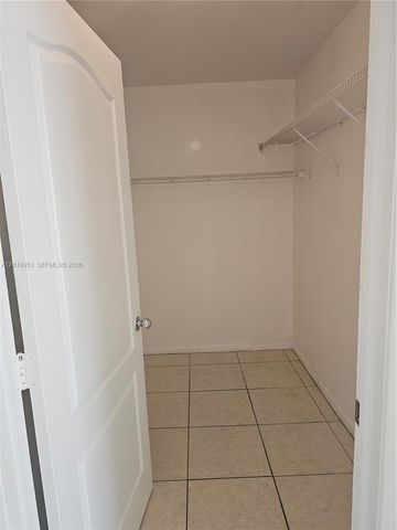 7692 NW 178th Ter, Hialeah, FL 33015