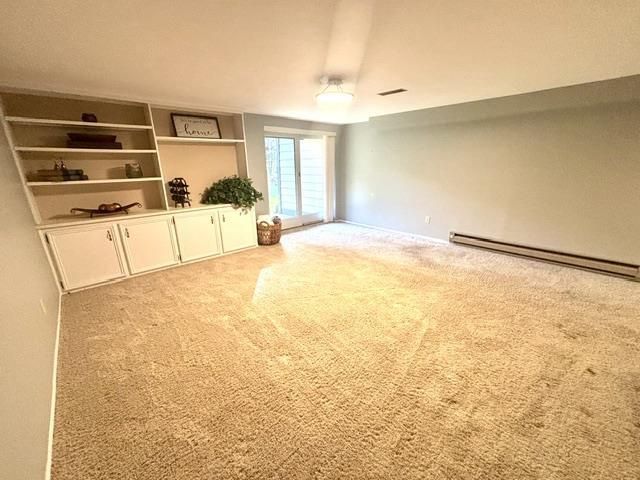 120 Glenview Court, Janesville, WI 53548