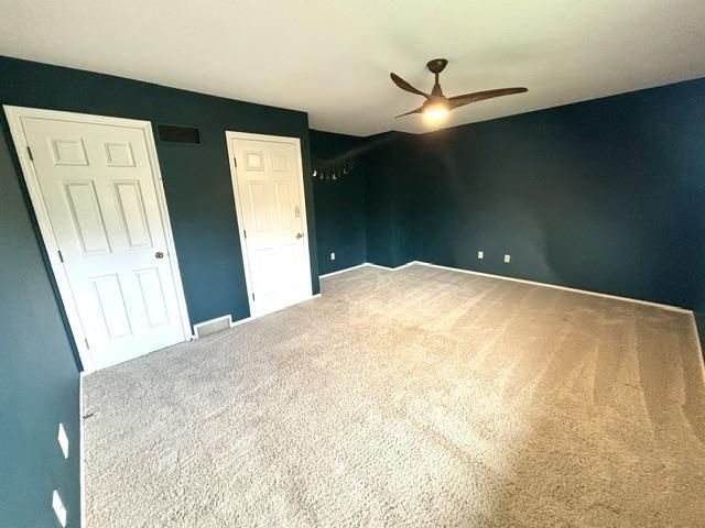 120 Glenview Court, Janesville, WI 53548