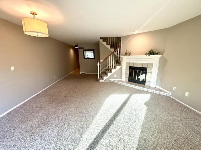 120 Glenview Court, Janesville, WI 53548