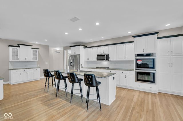 14020 Brookstone Drive, Carmel, IN 46032
