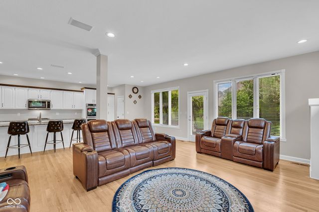 14020 Brookstone Drive, Carmel, IN 46032