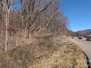 00 Great Smoky Mountain Expy Highway, Waynesville, NC 28786