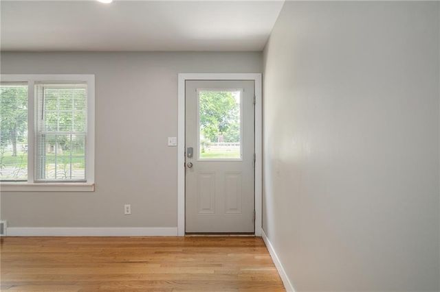 625 S Troost Street, Olathe, KS 66061
