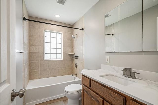 625 S Troost Street, Olathe, KS 66061
