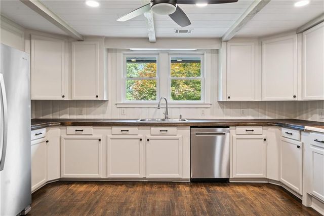 180 Kingston Highway 293 NW, Cartersville, GA 30120
