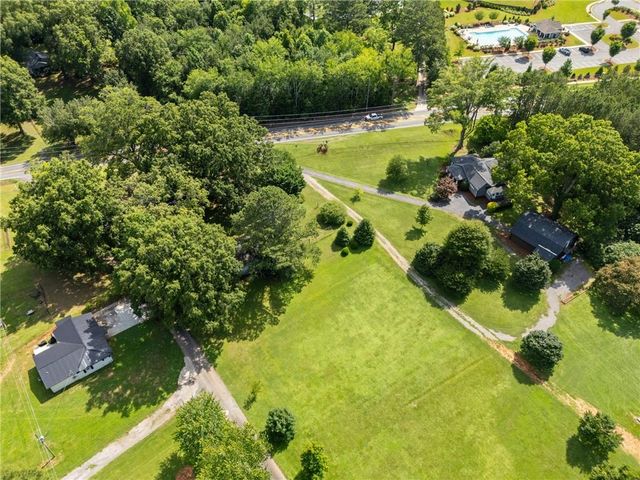 180 Kingston Highway 293 NW, Cartersville, GA 30120