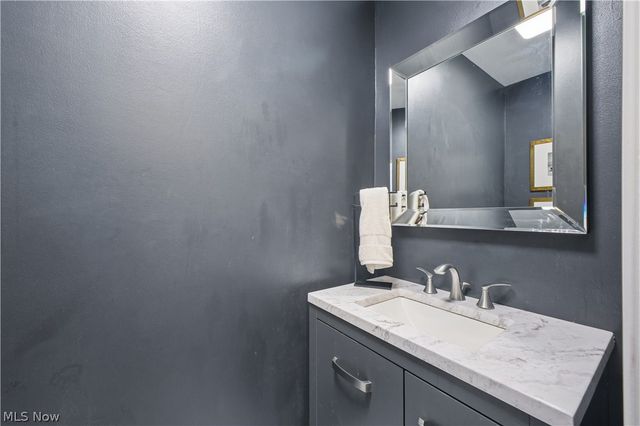 505 Sycamore Trail, Cortland, OH 44410