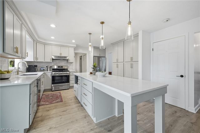 505 Sycamore Trail, Cortland, OH 44410